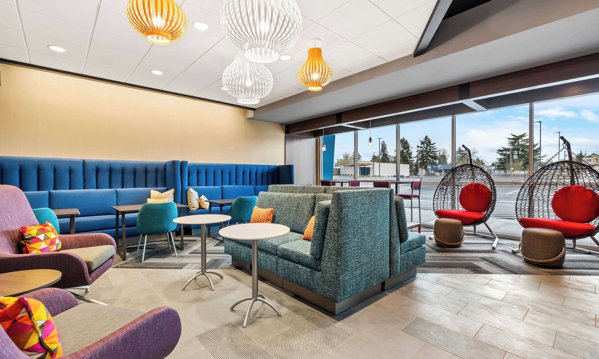 Aloha Hotel | Tru By Hilton Aloha Beaverton