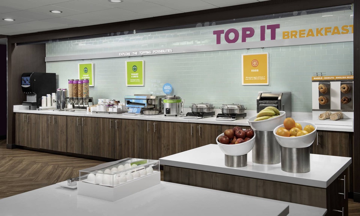 Cape Fear Hotel | Tru by Hilton Fayetteville I-95, NC