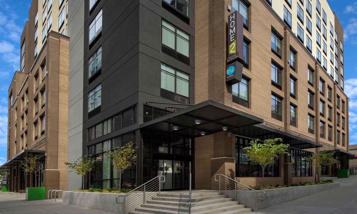 Sobro Hotel | Tru by Hilton Nashville Downtown Convention Center