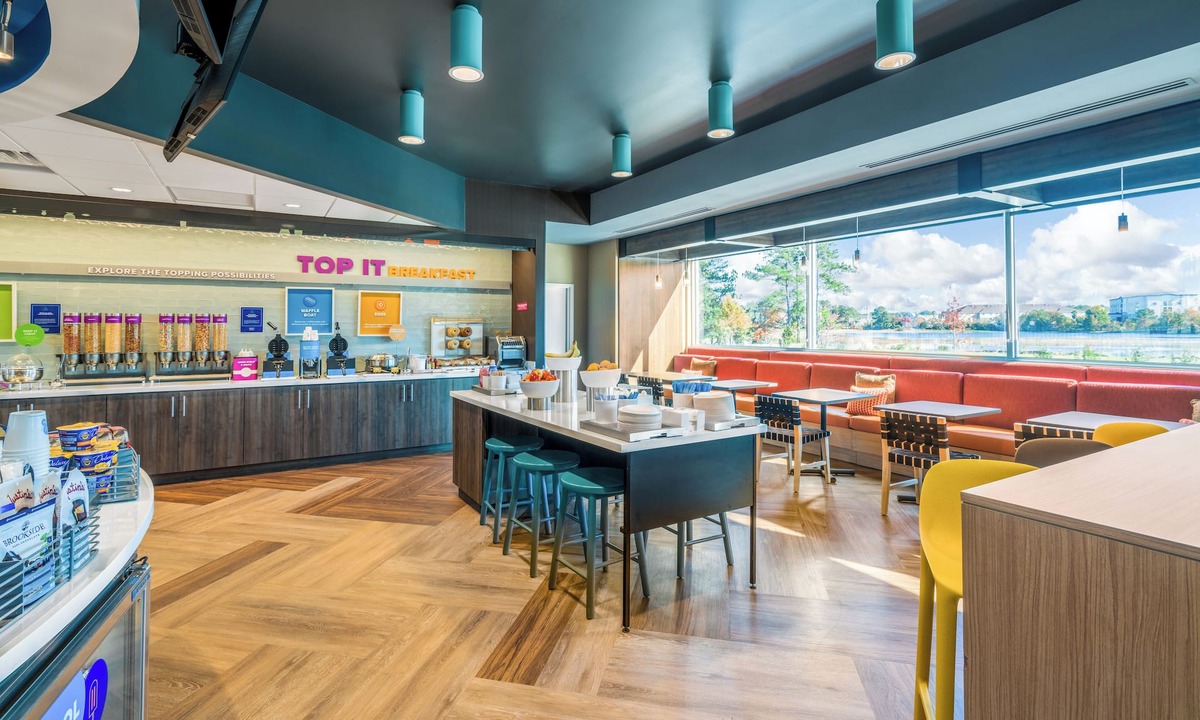 Eden Hotel | Tru by Hilton Savannah Airport