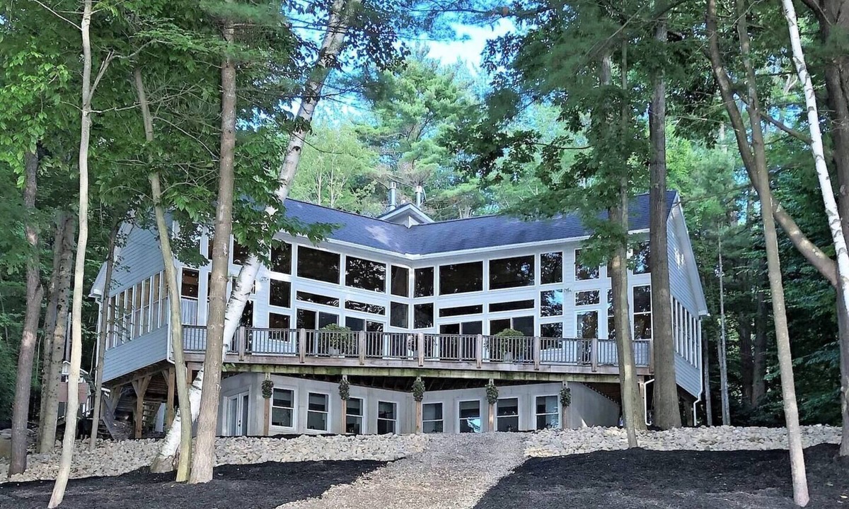 Northville Ski Chalet | TRUE Lakefront THREE-Unit: Hot Tub*Gameroom*Firepit