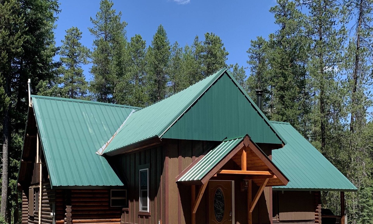 Essex Cabin | True Montana Log Cabin on 4 acres