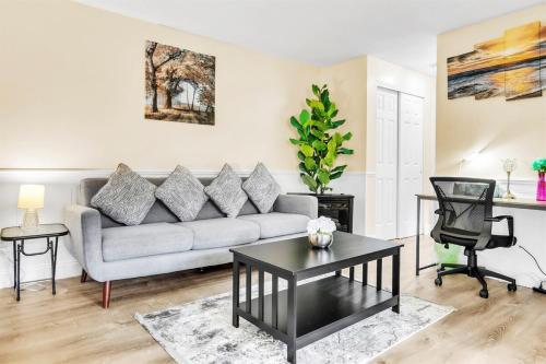 Central Manchester Apartment | TruStay in Central Connecticut