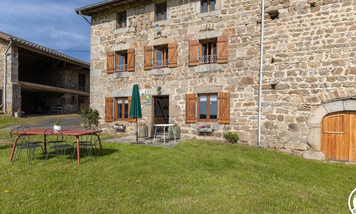 Saint-Antheme House | Tsé Brava - Saint Antheme