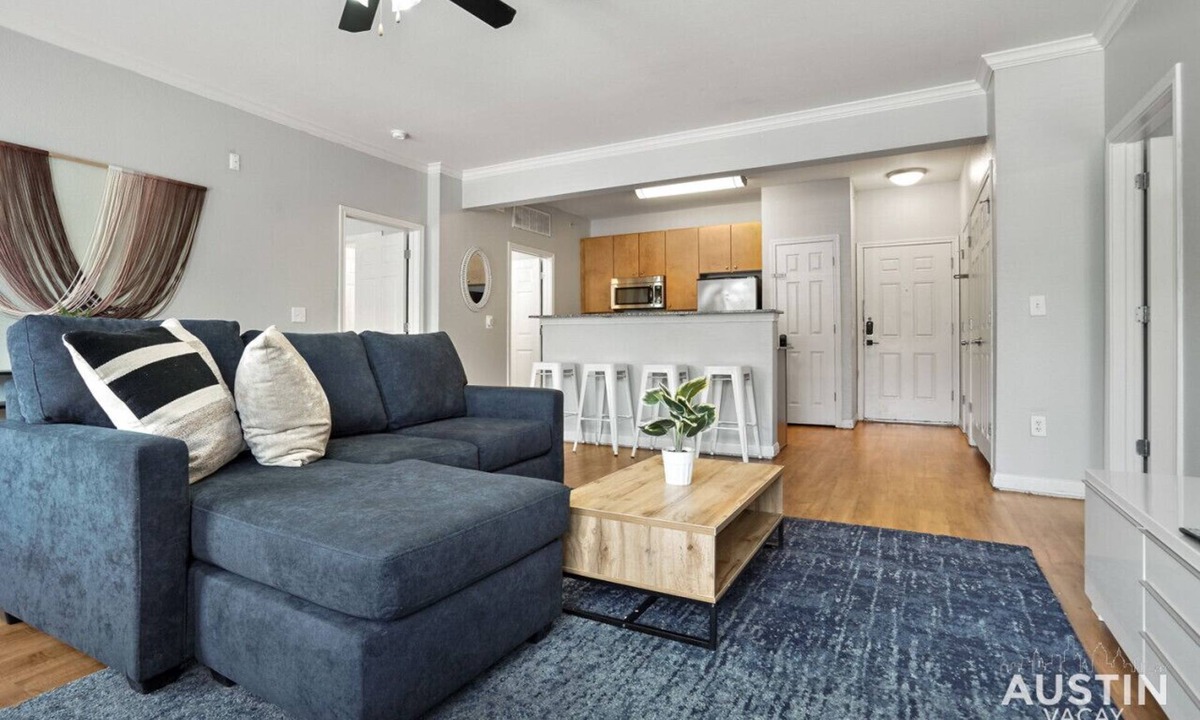 West Campus Apartment | TSC #300 xxxxxxxxxxx