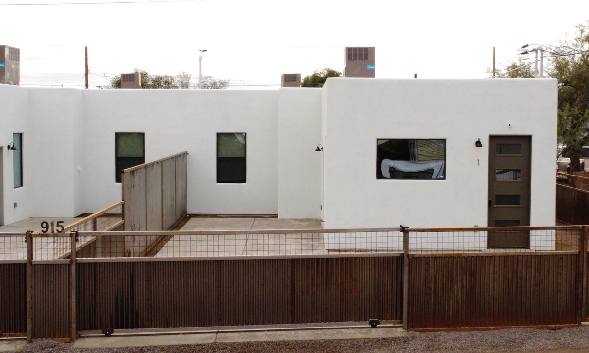 Menlo Park House | Tucson Barrio Home 2B/2B