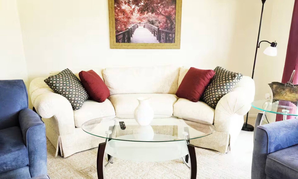 Weldon Spring Heights House | Tulip - 8 beds, 2 bath, 5 bedrms- sleeps 13+