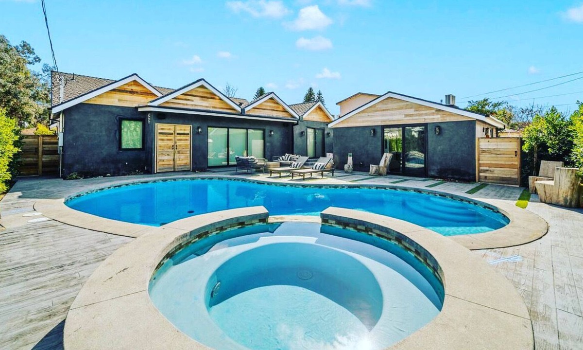 Sherman Oaks House | Tulum Style in Sherman Oaks