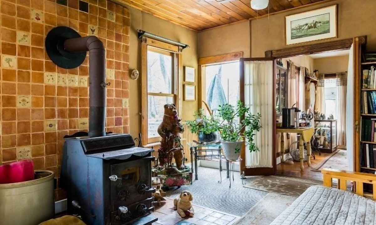 Cairo House | Tumblin' Falls House