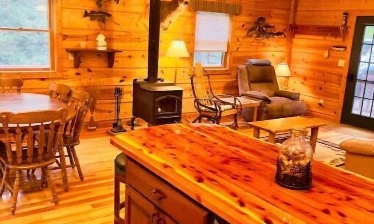 Harpers Ferry Cabin | Turkey Ridge Cabin