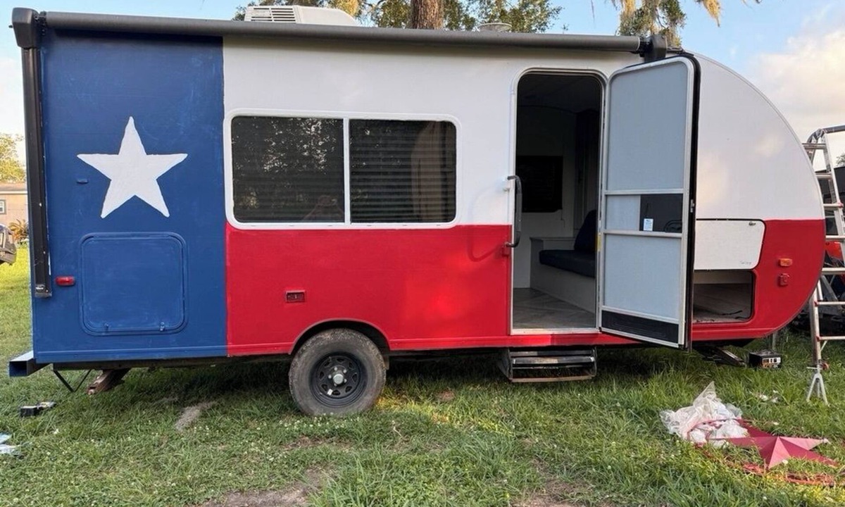 Abercrombie House | Turnaround Housing RV on a quiet secure ranch just minutes from Phillips66