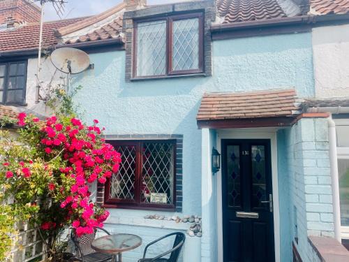 Scratby House | Turning Tides Holiday Cottage