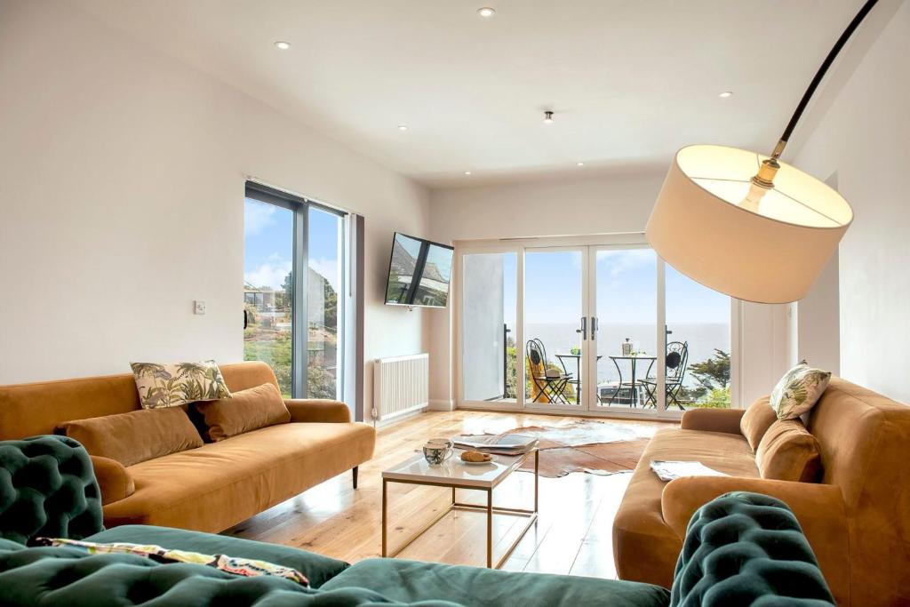 Portwrinkle House | Turnstone