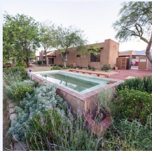 Indio Hills Bed & Breakfast | Turtle Back Mesa Bed and Breakfast