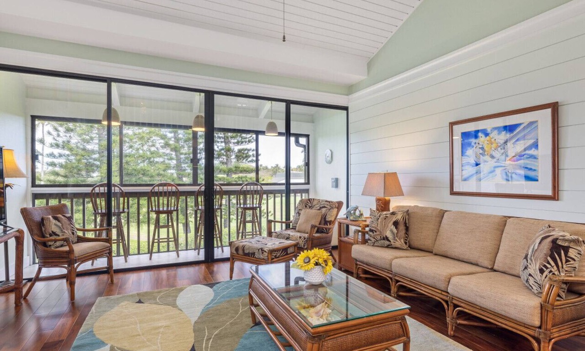 Kahuku House | Turtle Bay Condo with Pool Access