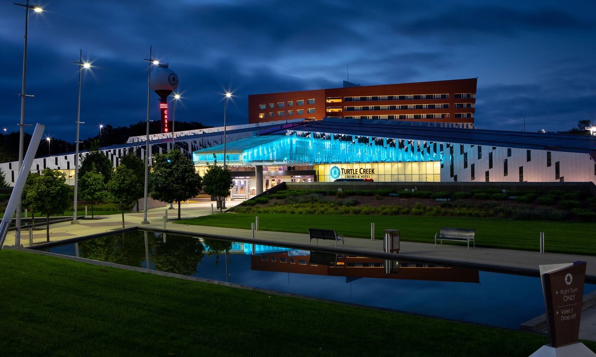 Williamsburg Hotel | Turtle Creek Casino & Hotel