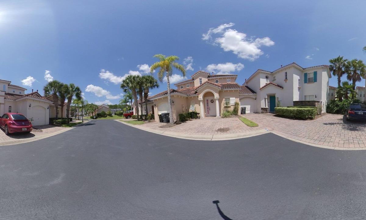 Tuscan Hills Villa | Tuscan Villa 2 Master King suites 5 bd 3.5 bath near Disney POOL HEAT INCLUDED