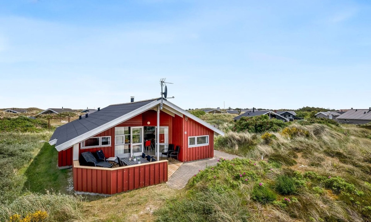 Bjerregard Strand House | "Tuure" - from the sea by Interhome