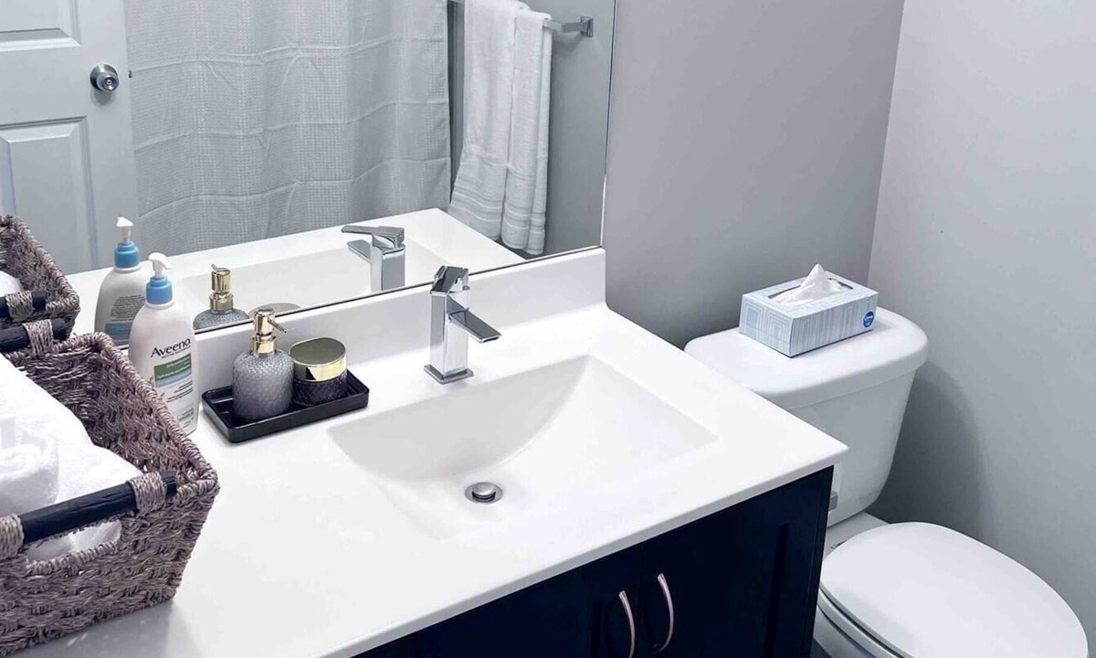 Tuxedo Park Apartment | Tuxedo Gem | 2BR | 2BA | Condo for 4