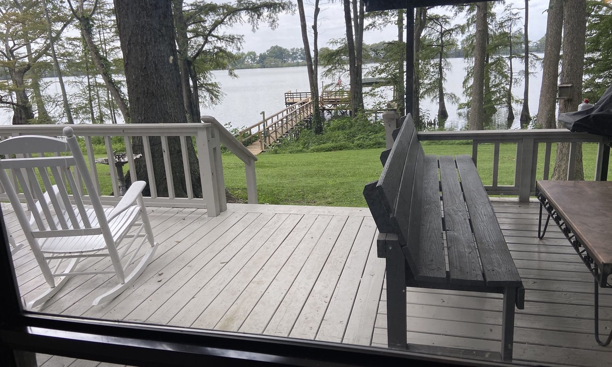 Lake Providence House | Tweet's Lake House on Lake Providence