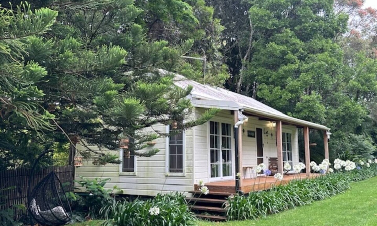 North Tamborine Cottage | Twilight Cottage at Avalon Gardens