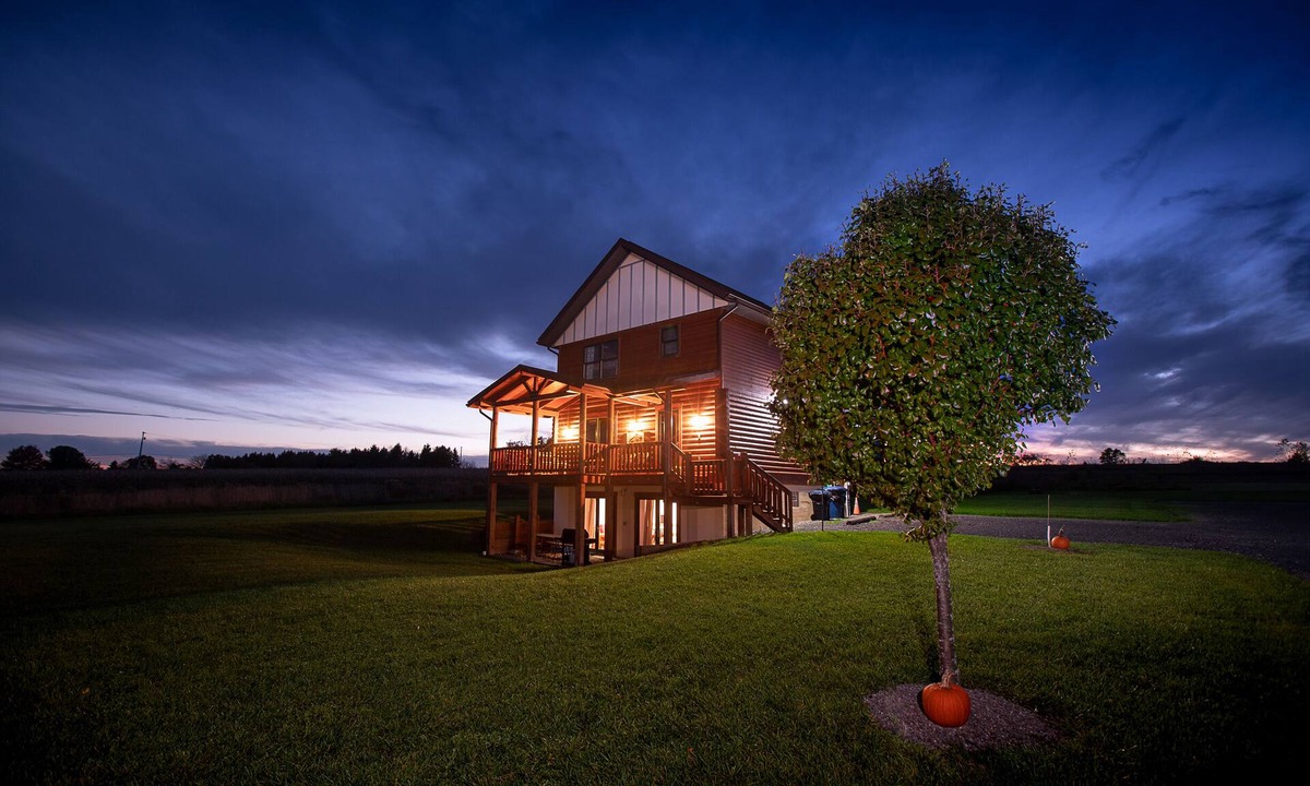 Geneva Ski Chalet | Twin Chalets of Finger Lakes