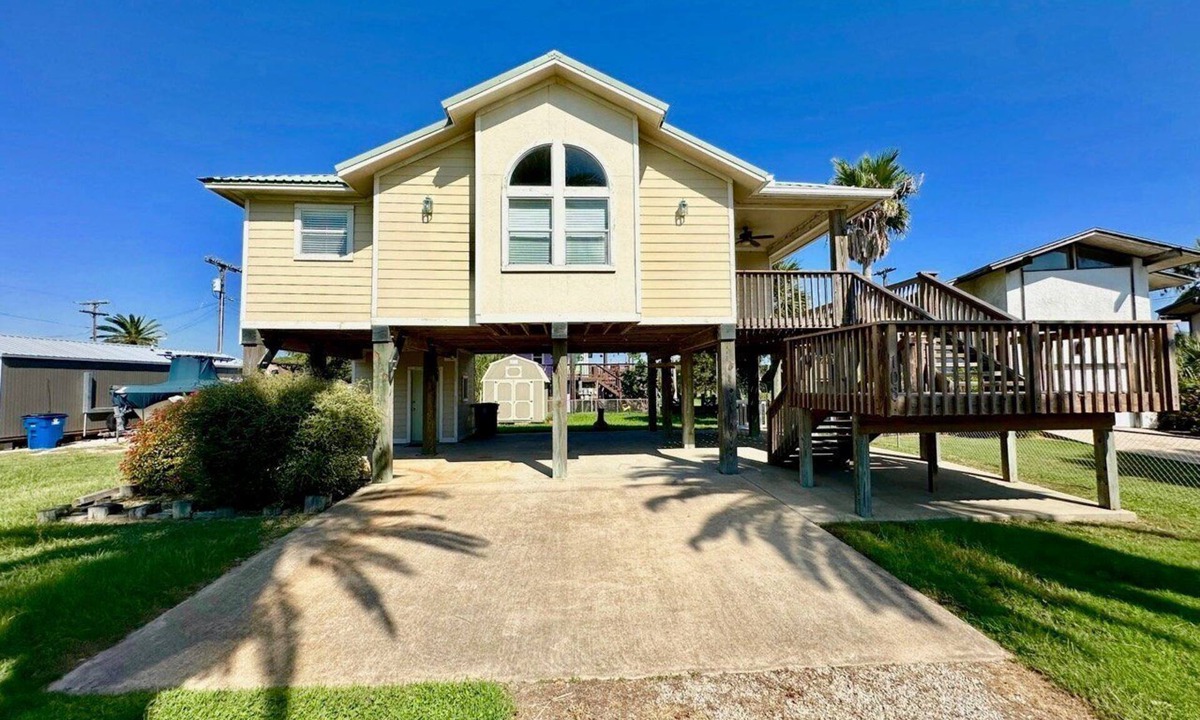 Port O Connor House | Twin Palms (Pet Friendly+$)
