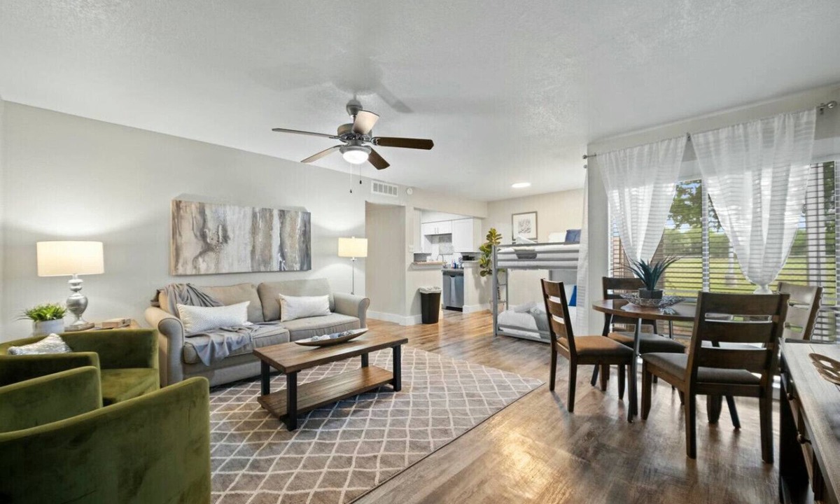 Arlington Apartment | Two Apartments in the Heart of Arlington!