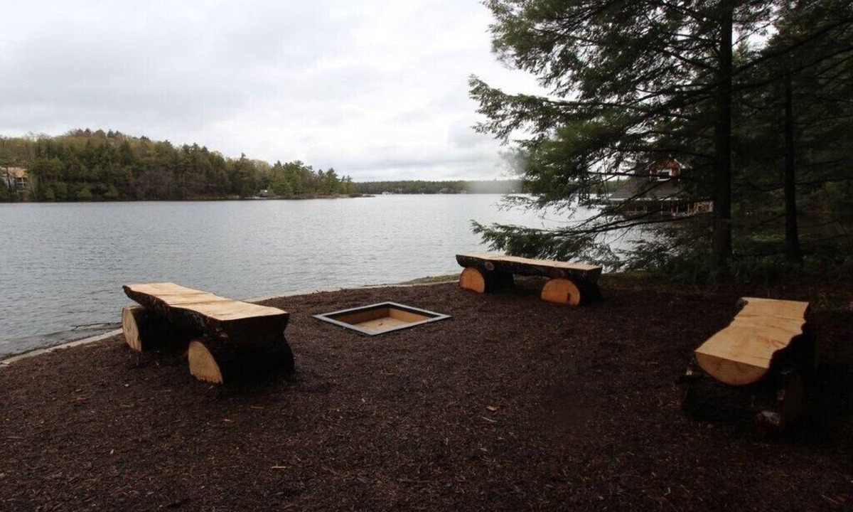 Seguin Cottage | Two bedroom + 1 bedroom Boathouses on beautiful north Lake Joseph