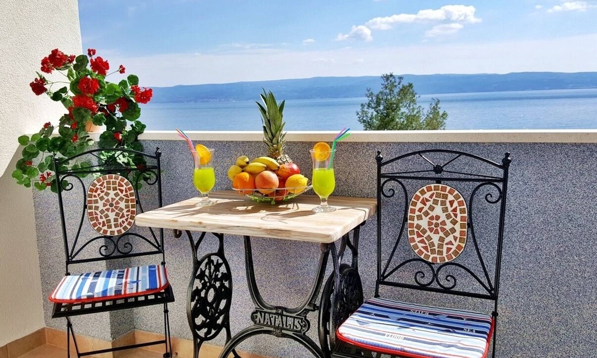 Jesenice Apartment | Two bedroom apartment near beach Krilo Jesenice, Omiš (A-15145-c)