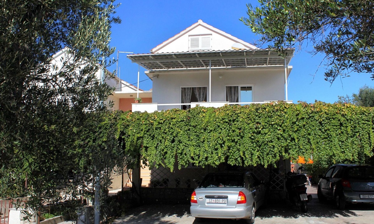 Cove Tri Zala (Zrnovo) Apartment | Two bedroom apartment with terrace Korčula (A-9306-b)