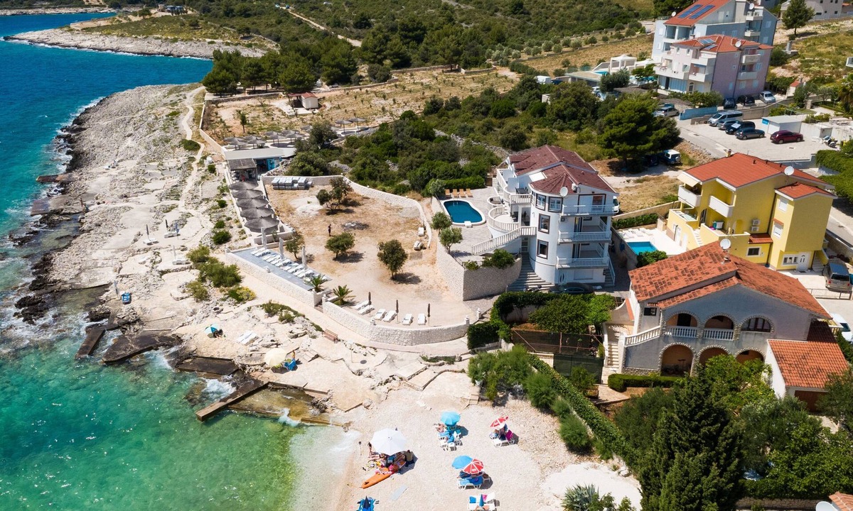 Rogoznica Apartment | Two bedroom apartment near beach Zečevo Rtić, Rogoznica (A-8366-d)