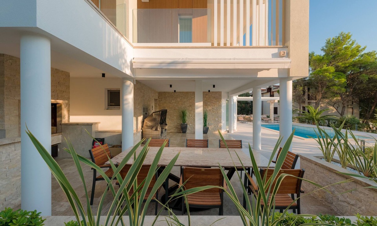 Promajna Apartment | Two bedroom apartment with terrace Promajna, Makarska (A-19144-c)