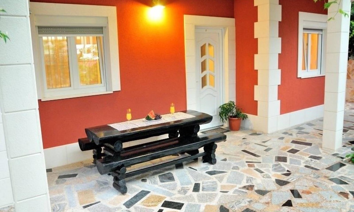 Rogoznica Apartment | Two bedroom apartment with terrace and sea view Rogoznica (A-5269-e)