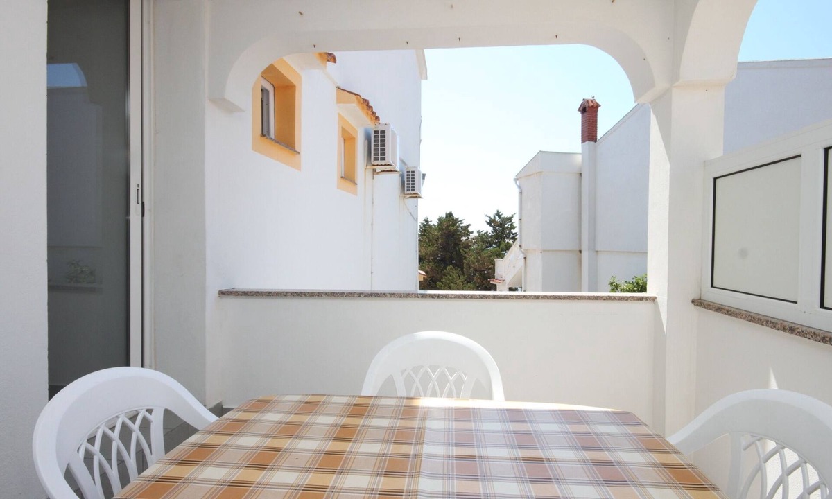 Kustici Apartment | Two bedroom apartment near beach Kustići, Pag (A-4129-d)
