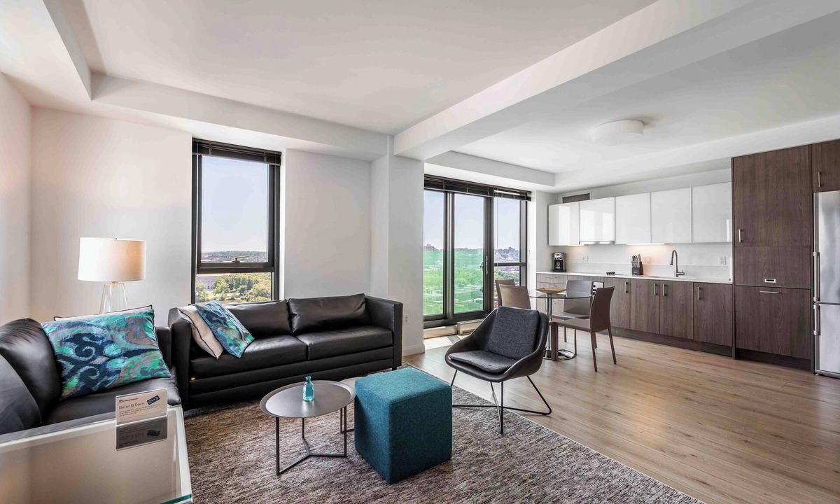 West Fens Apartment | Two-Bedroom Apartment in Fenway Neighborhood