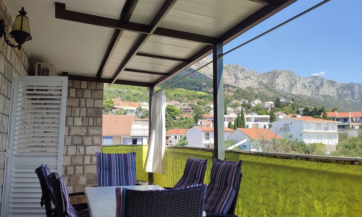 Podaca Apartment | Two bedroom apartment with terrace and sea view Podaca (Makarska) (A-2576-b)