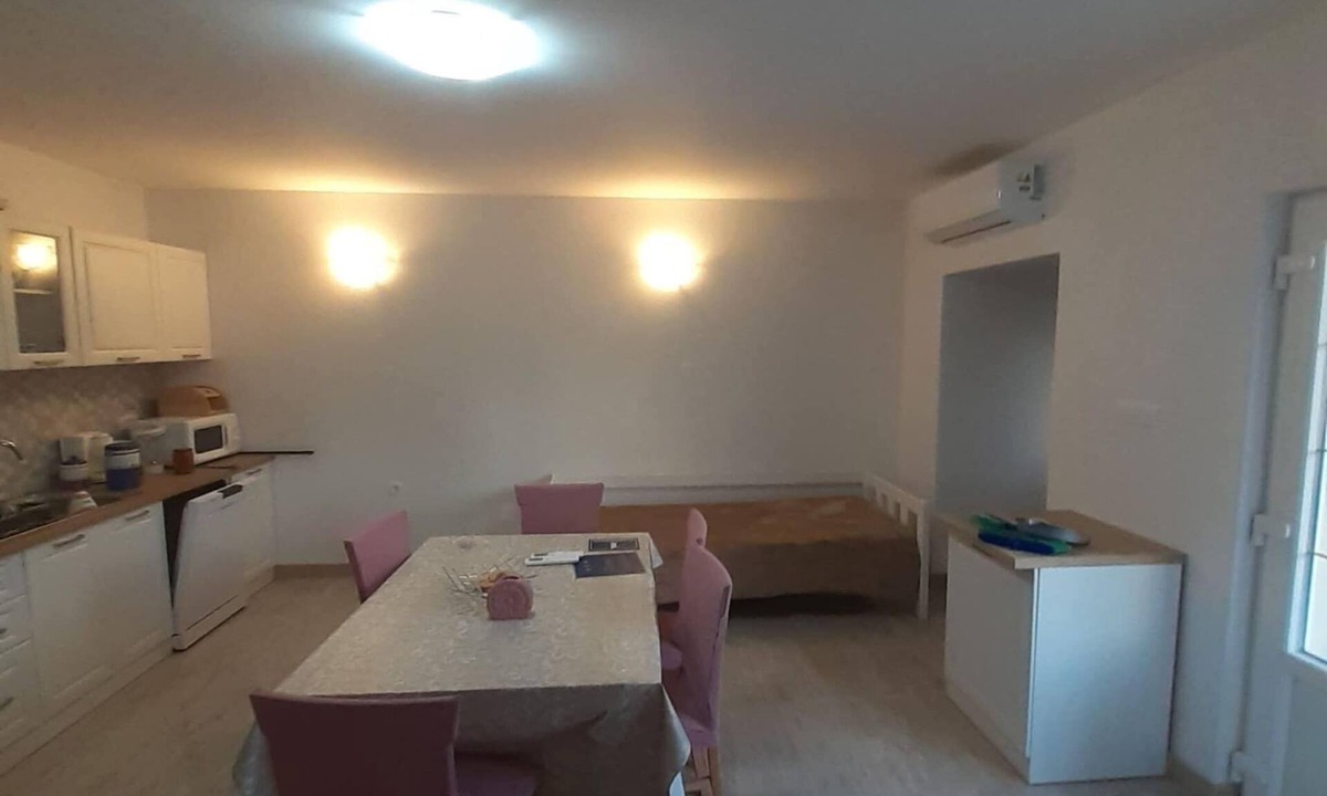 Krucica Apartment | Two Bedroom Apartment with Sea View