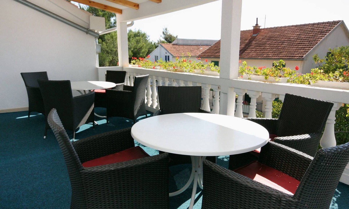 Vodice Apartment | Two bedroom apartment with terrace Vodice (A-2995-a)