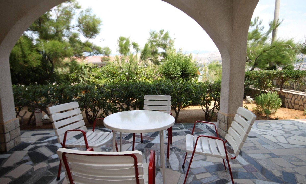 Pag Apartment | Two bedroom apartment with terrace and sea view Pag (A-6535-c)