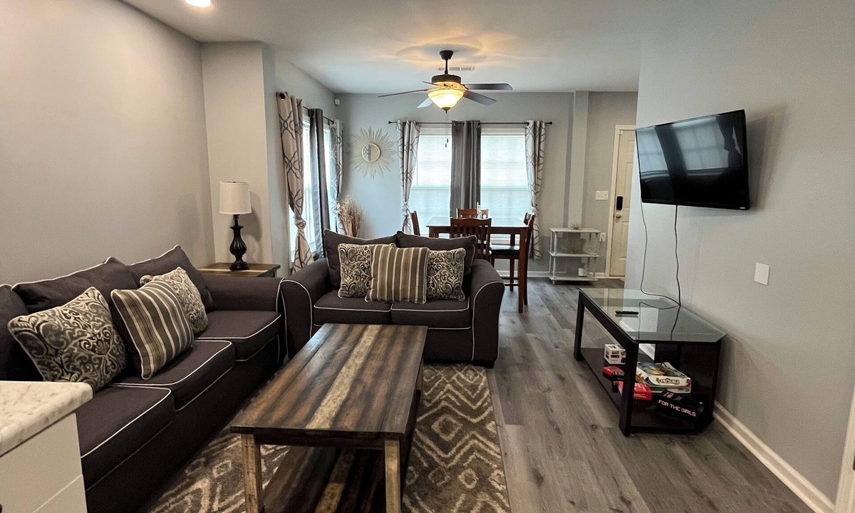 Conyers Apartment | Two Bedroom Basement Apartment