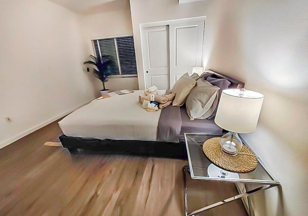 Los Angeles Apartment | Two Bedroom Condo at Universal Studios