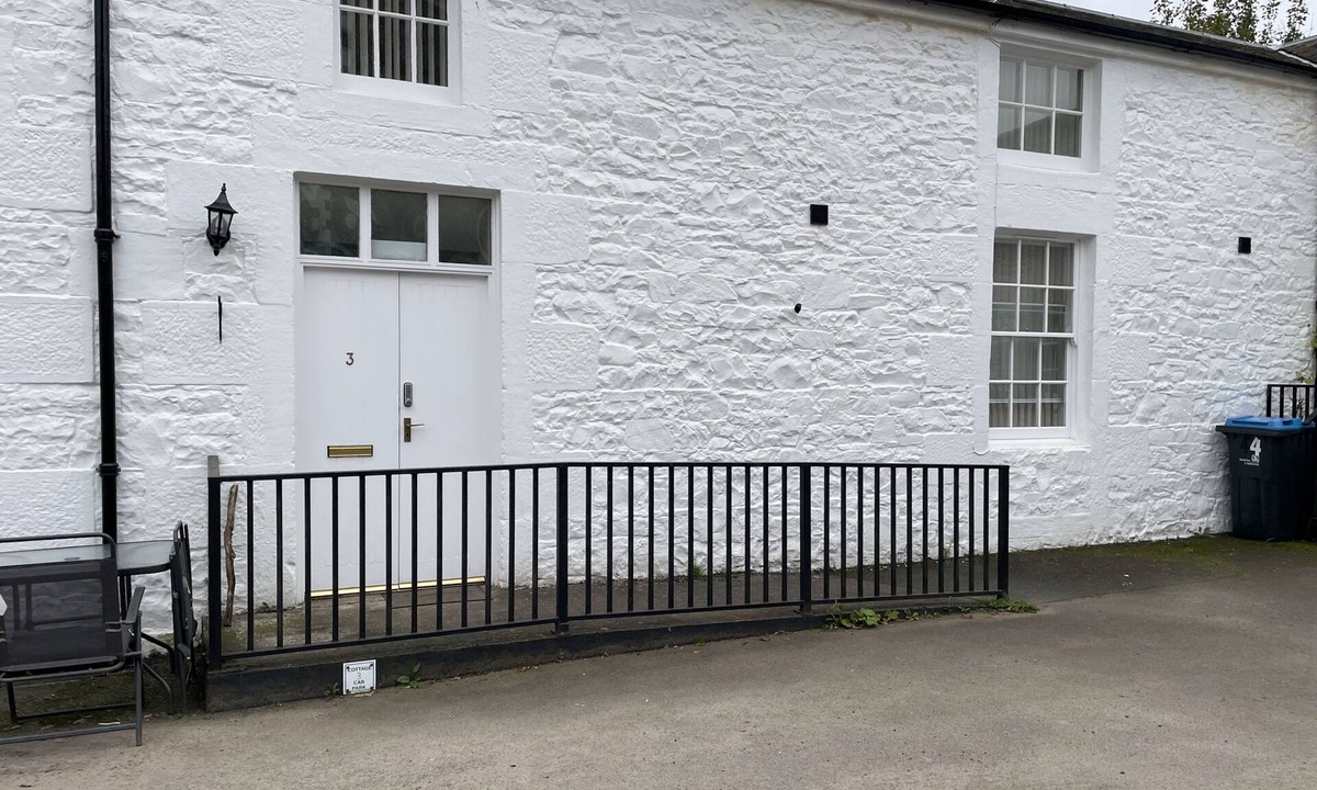 Beattock Cottage | Two Bedroom Cottage sleeps five adults.