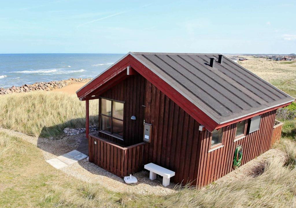 Lonstrup House | Two-Bedroom Holiday home in Hjørring 4