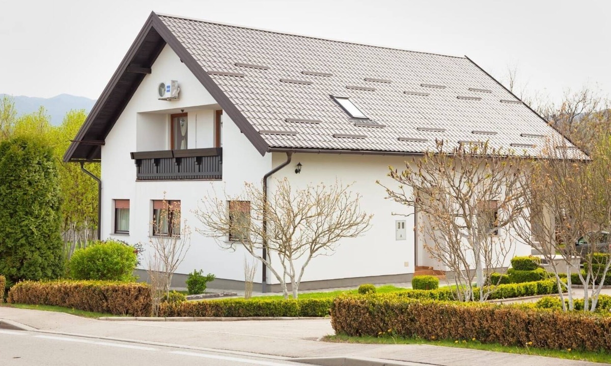 Seliste Apartment | Two bedroom apartment with balcony Gornji Vaganac, Plitvice (A-17524-a)