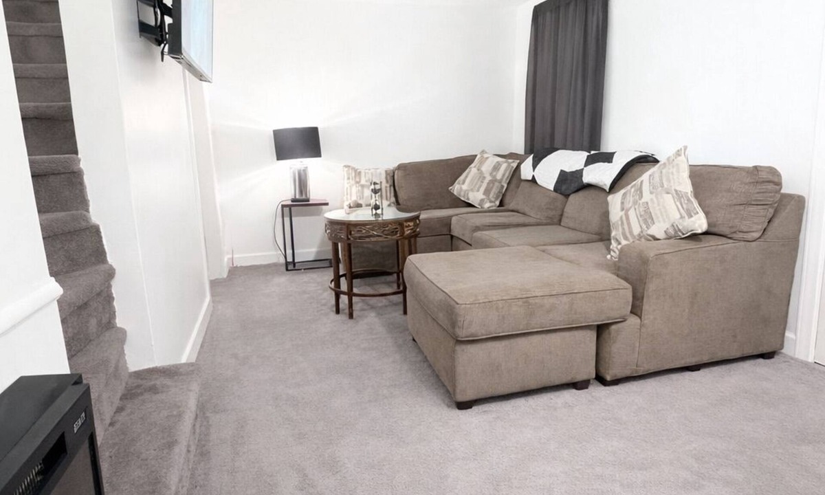 Decatur House | Two bedroom retreat