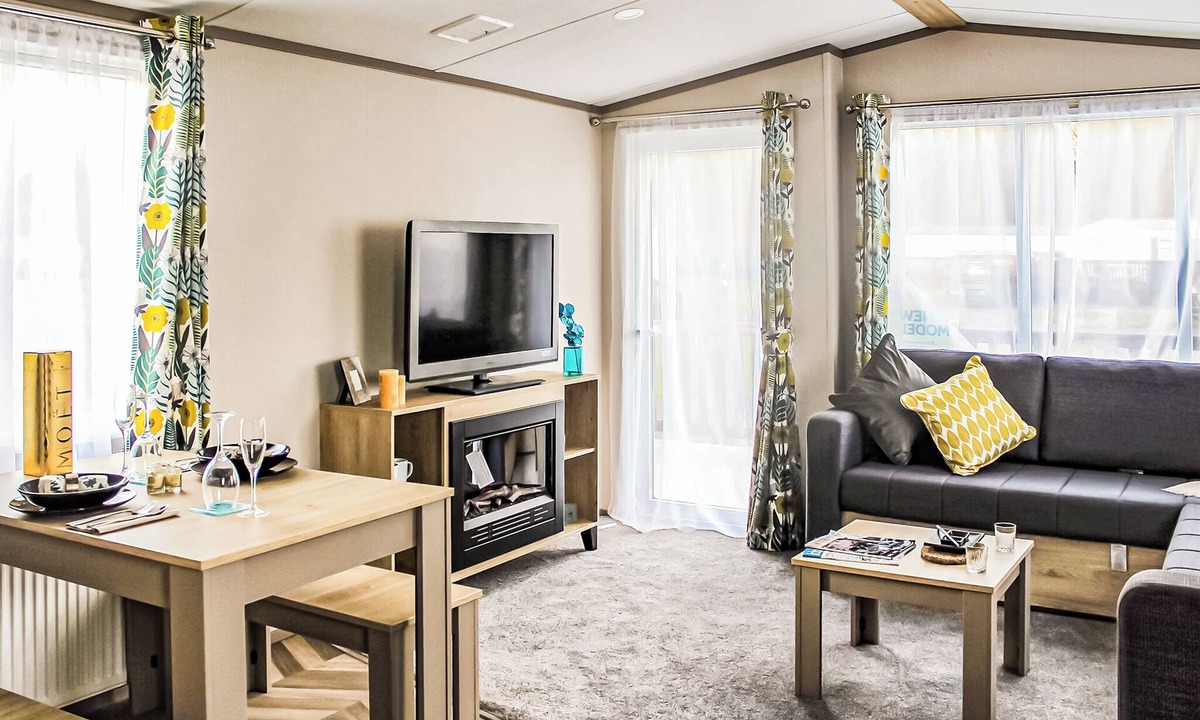 Blairgowrie House | Two bedroom, spacious caravan.