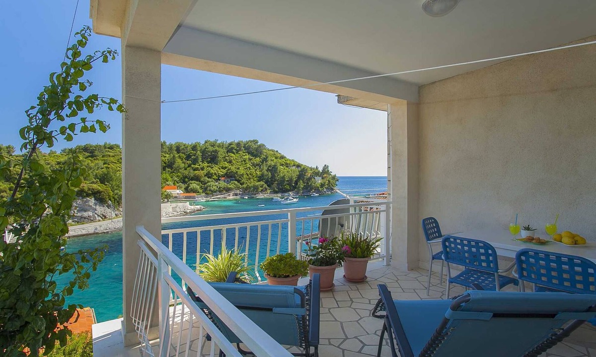 Blato Apartment | Two bedrooms apartment for 5 persons with sea view