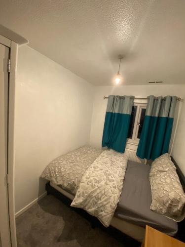 Earls Barton Apartment | Two bedrooms house in Northampton