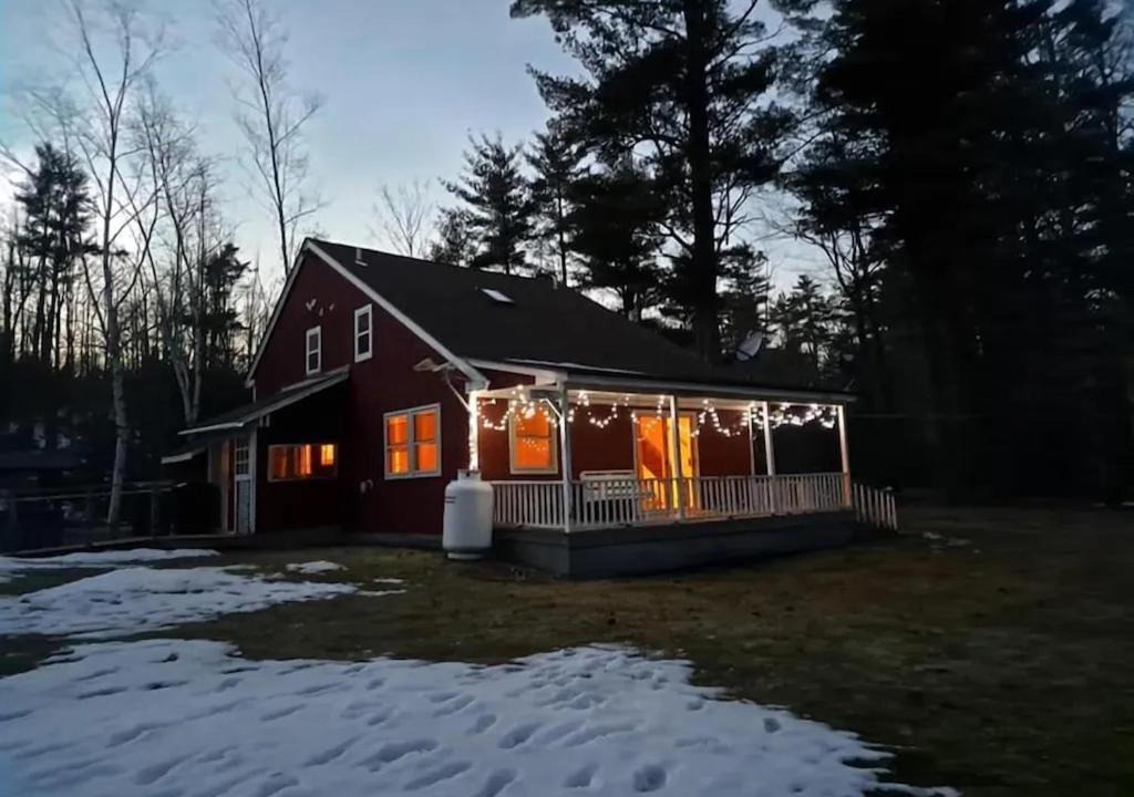 Bennington House | Two Brooks Lodge